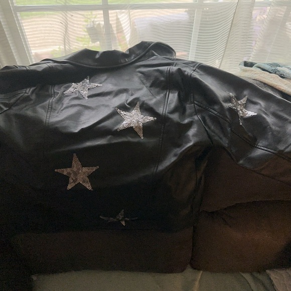 This jack will go good with anything! - Picture 2 of 5